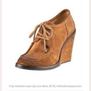 FRYE Caroline Lace Up Low Ankle Boot in Brown Suede 8M